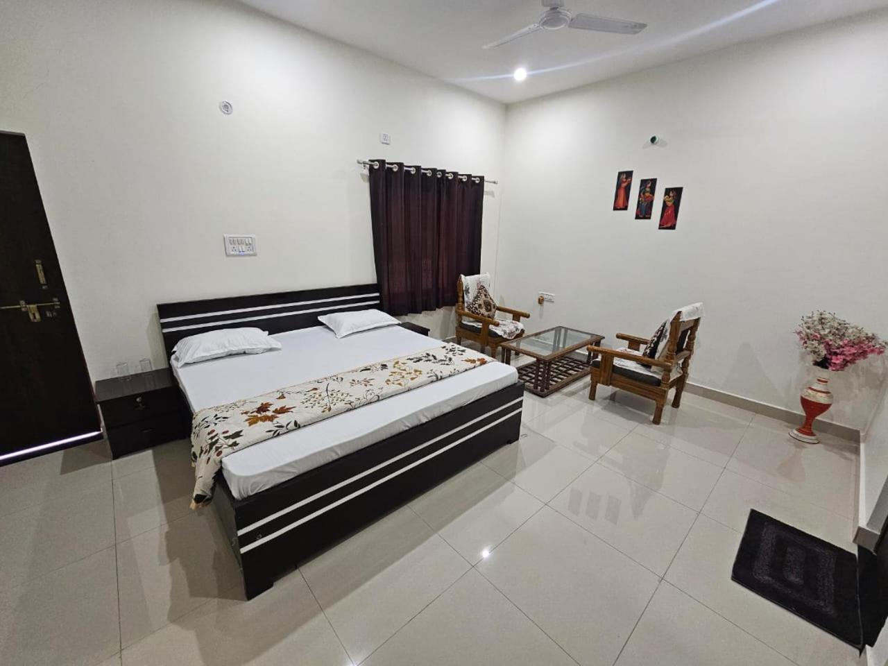 מטורה Govind Resort מראה חיצוני תמונה