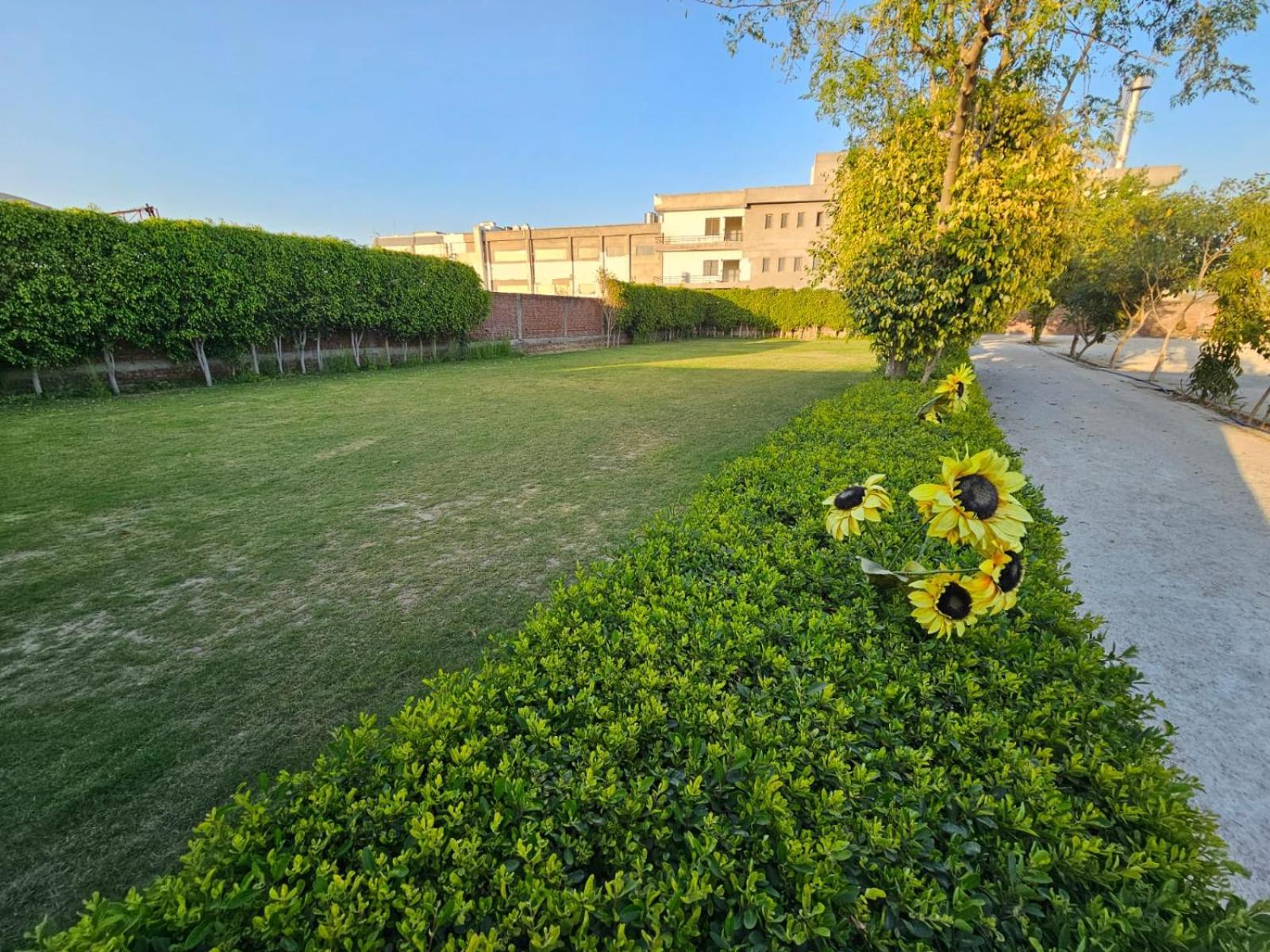 מטורה Govind Resort מראה חיצוני תמונה